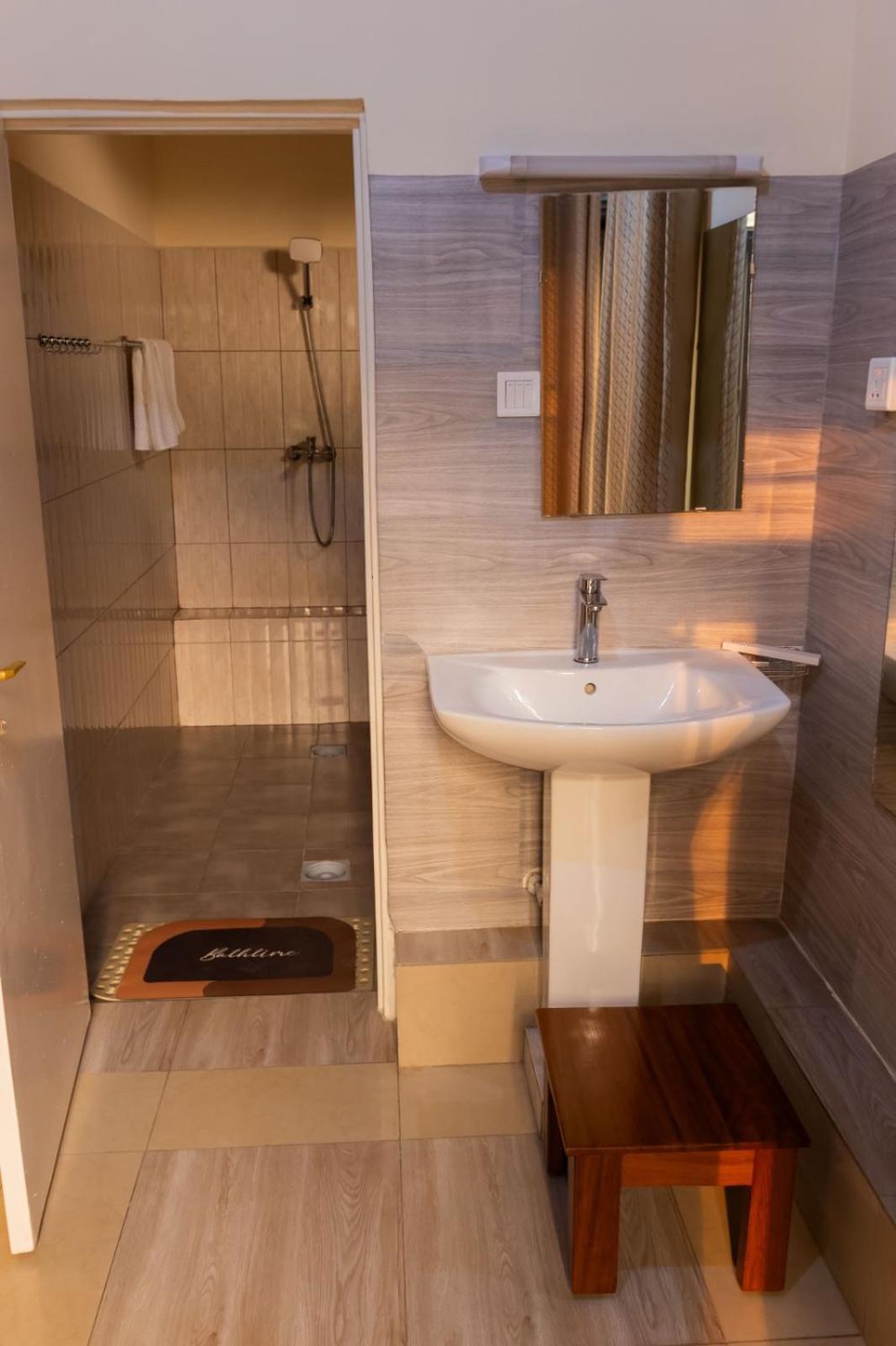 Comfort B&B Kigali Eksteriør bilde