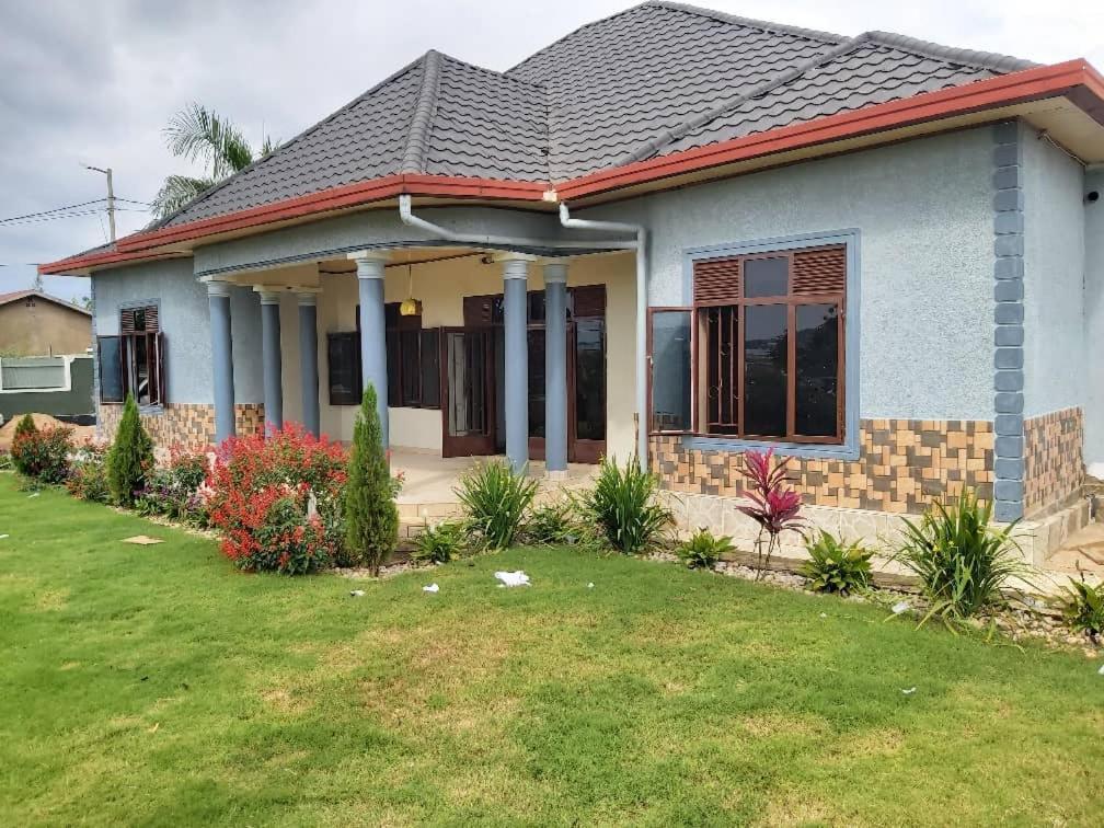 Comfort B&B Kigali Eksteriør bilde